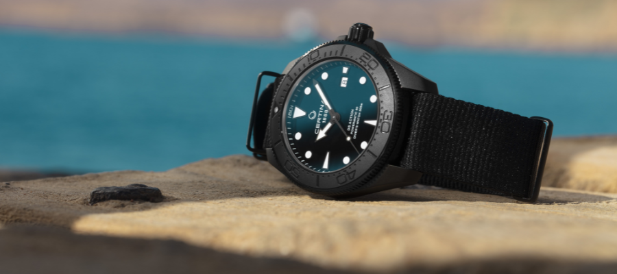 CERTINA DS ACTION DIVER 43 mm: KLASYCZNA CZERŃ W PEŁNEJ ODSŁONIE